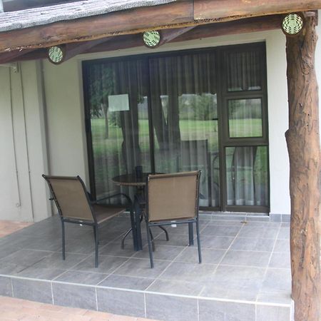 Bush Lovers Lodge Модімолле Номер фото