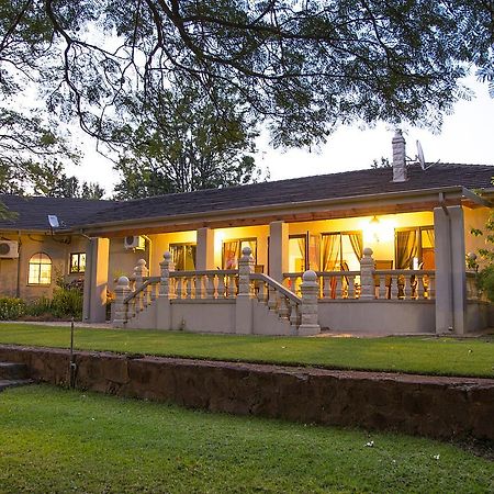 Bush Lovers Lodge Модімолле Екстер'єр фото
