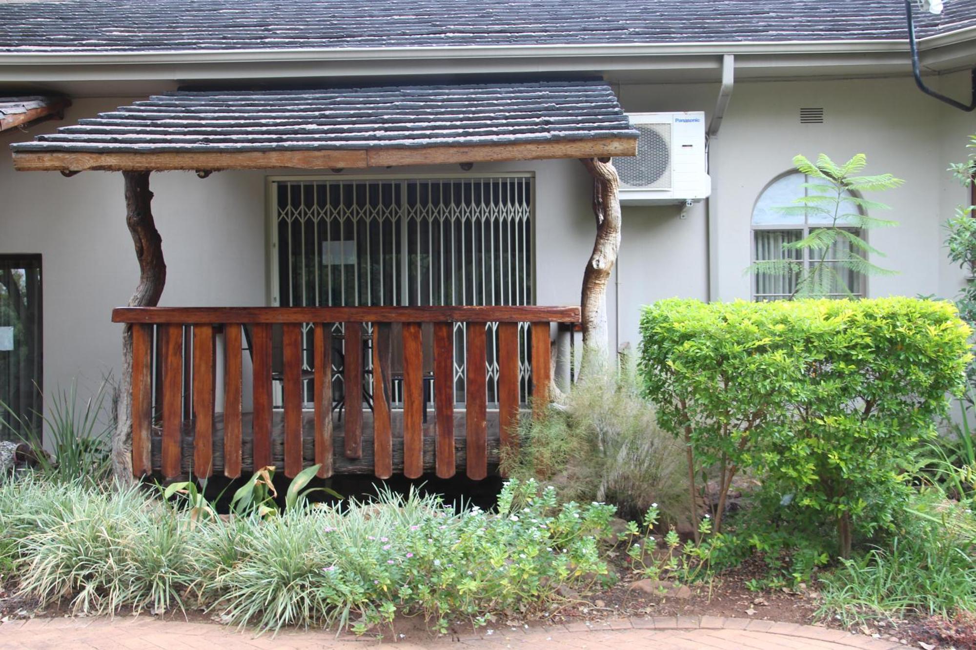Bush Lovers Lodge Модімолле Номер фото